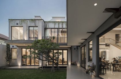 Stupa | Realrich Architecture Workshop