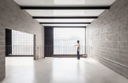 CL Warehouses | VAGA