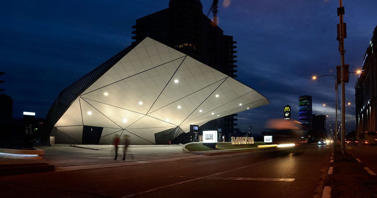 Fuel Station + McDonald’s | Khmaladze Architects