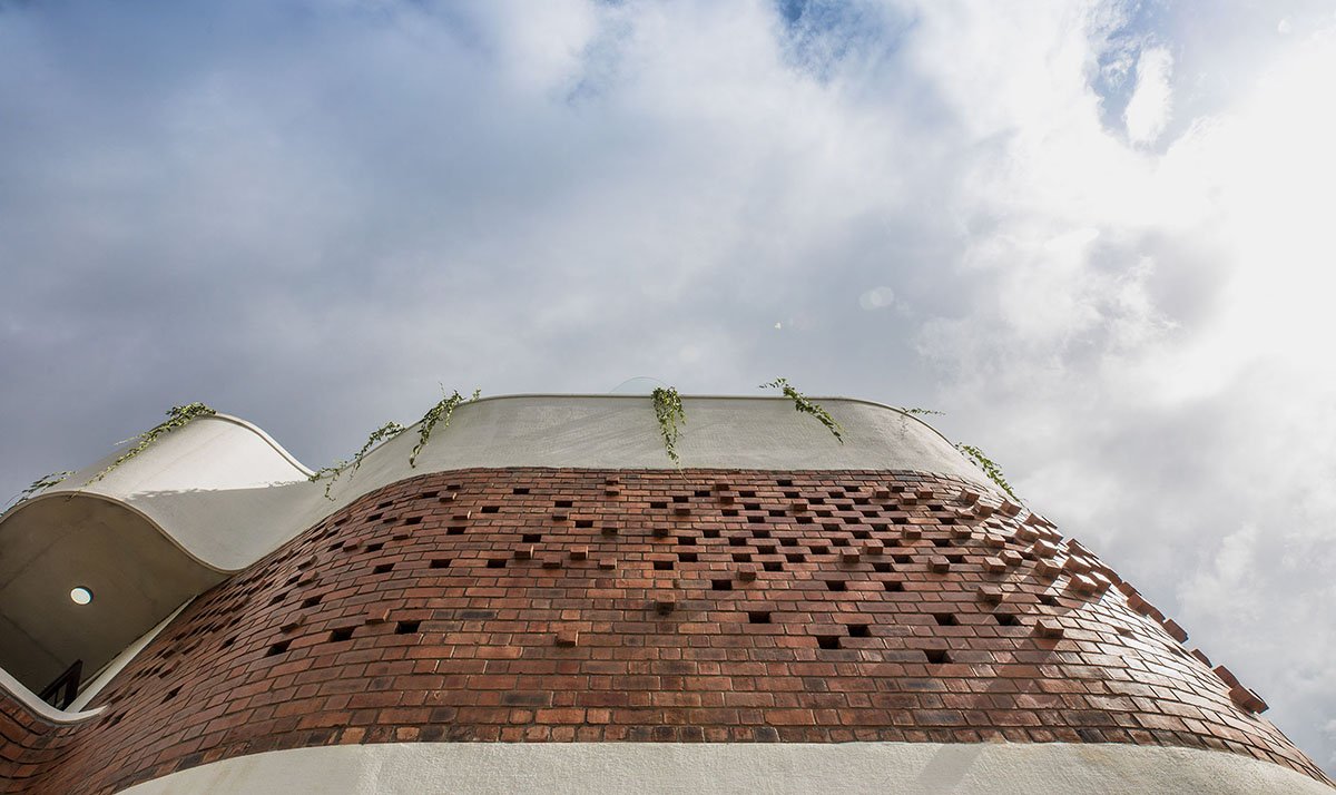 The Brick Lantern House | Studio Biomorph