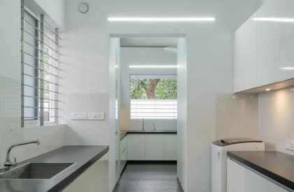 The Hunkered House | LIJO.RENY.architects