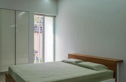 The Hunkered House | LIJO.RENY.architects