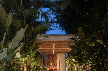 Tropical Shed | Laurent Troost Architectures