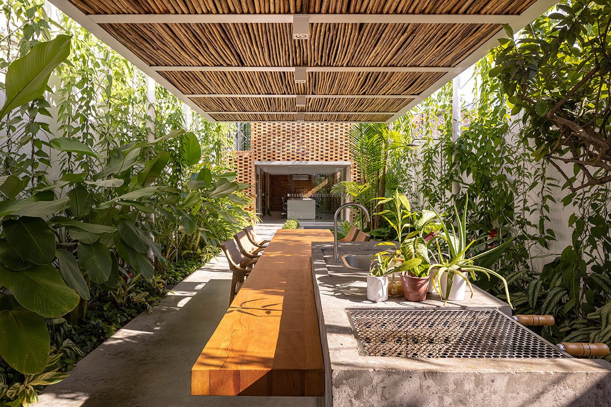 Tropical Shed | Laurent Troost Architectures