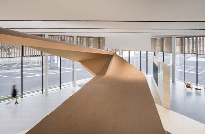 BMW Experience Center | ARCHIHOPE