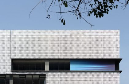 BMW Experience Center | ARCHIHOPE