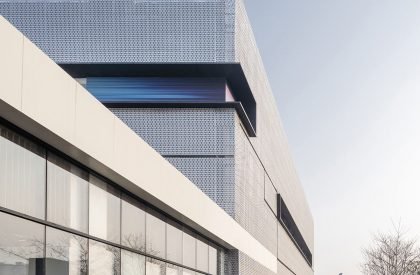 BMW Experience Center | ARCHIHOPE