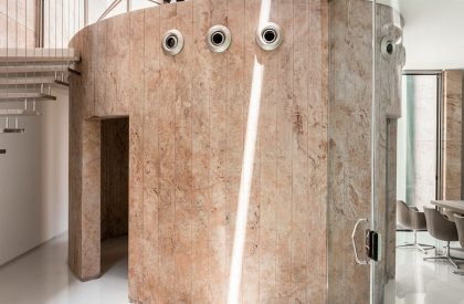 Office 543 | Charged Voids