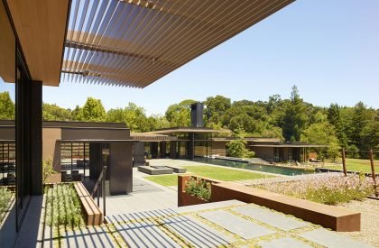 California Meadow House | Olson Kundig