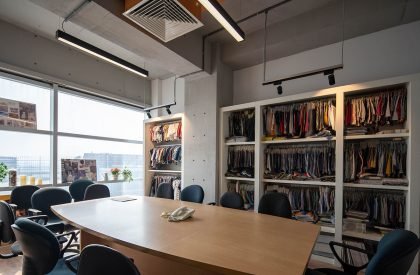 Interior of a Buying House | STHAPOTIK