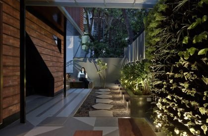 The Brown Envelope | Alok Kothari Architects
