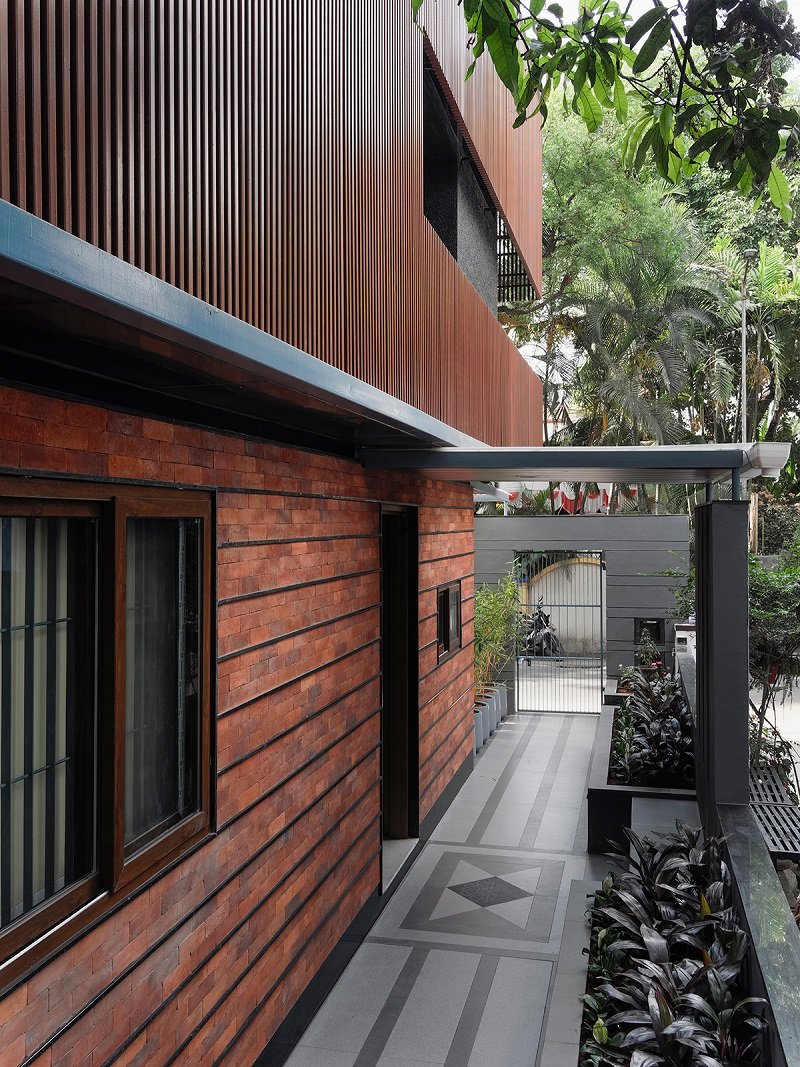 The Brown Envelope | Alok Kothari Architects