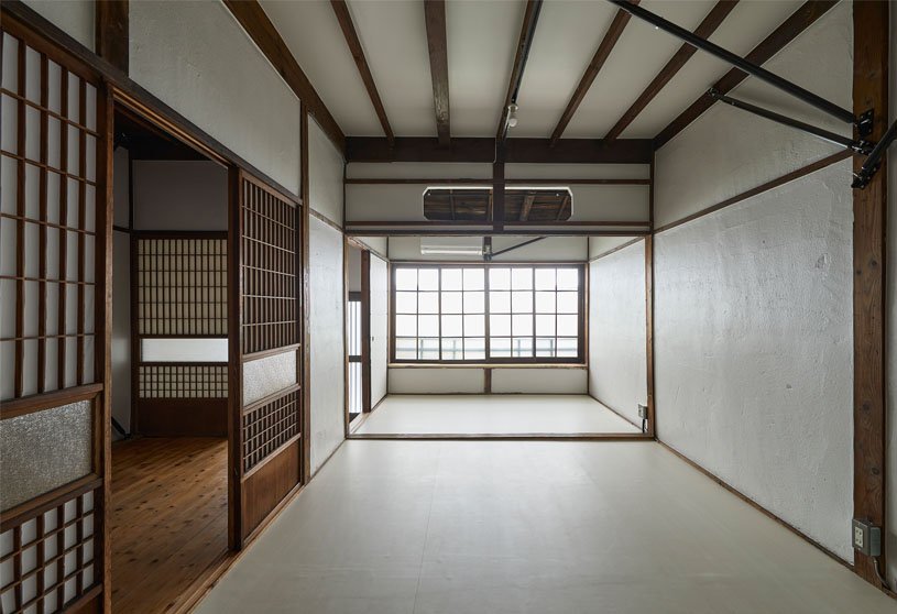 Hakuraku House | ROOVICE