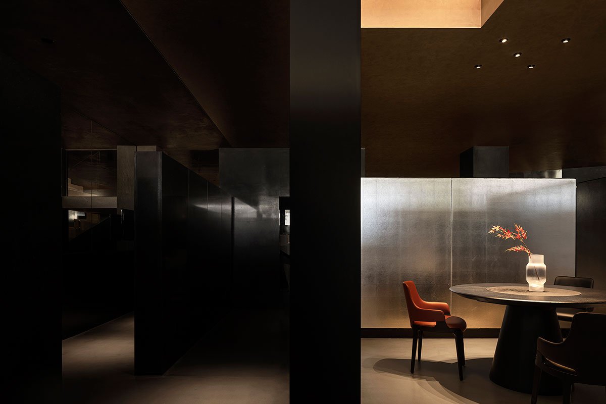 Late Night Kitchen | JG PHOENIX