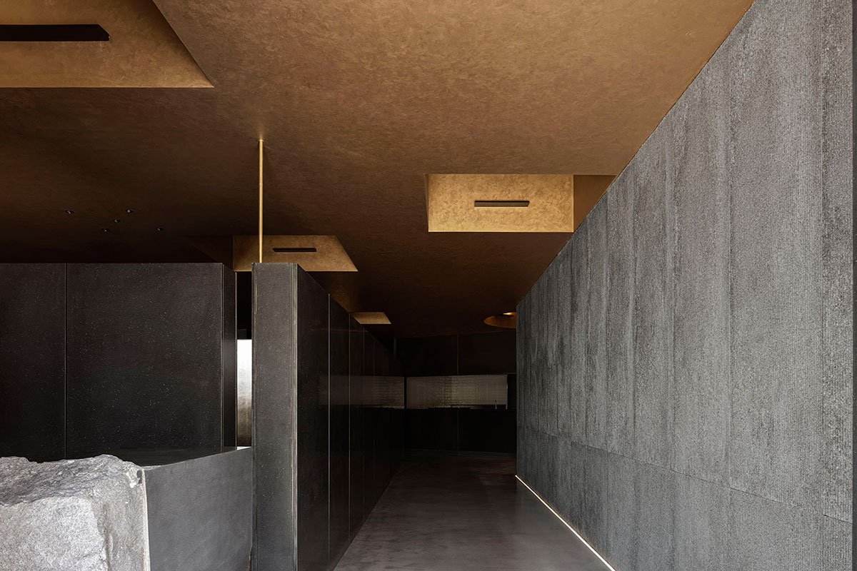 Late Night Kitchen | JG PHOENIX