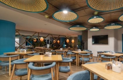 Cafe Azzure | DS2 ARCHITECTURE