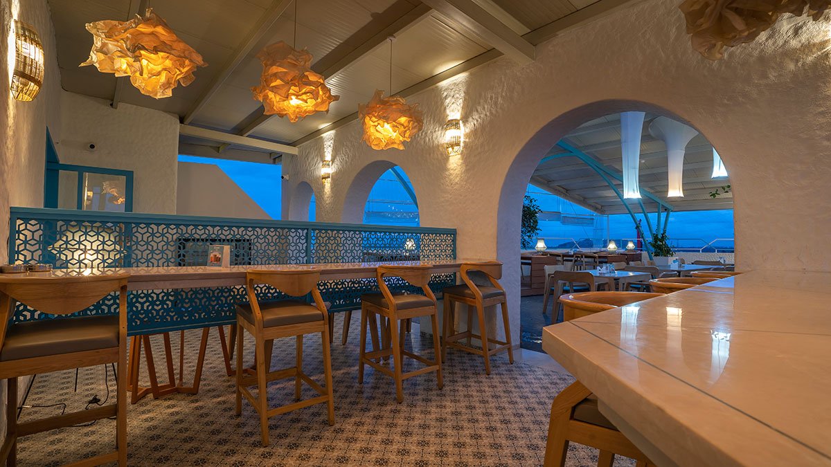 Cafe Azzure | DS2 ARCHITECTURE