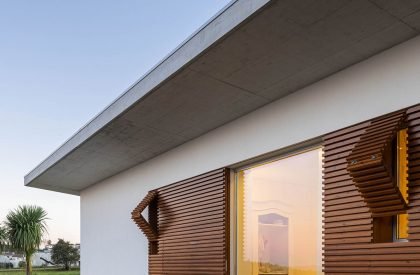 Casa Em Brufe | OVAL