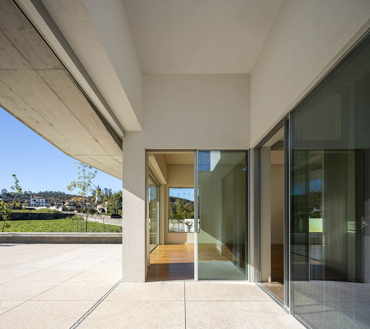 Casa Em Brufe | OVAL