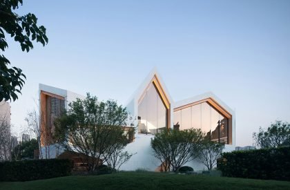 Folded Fairylands – Wuhan City Pavilion & Kindergarten | ATELIER XI