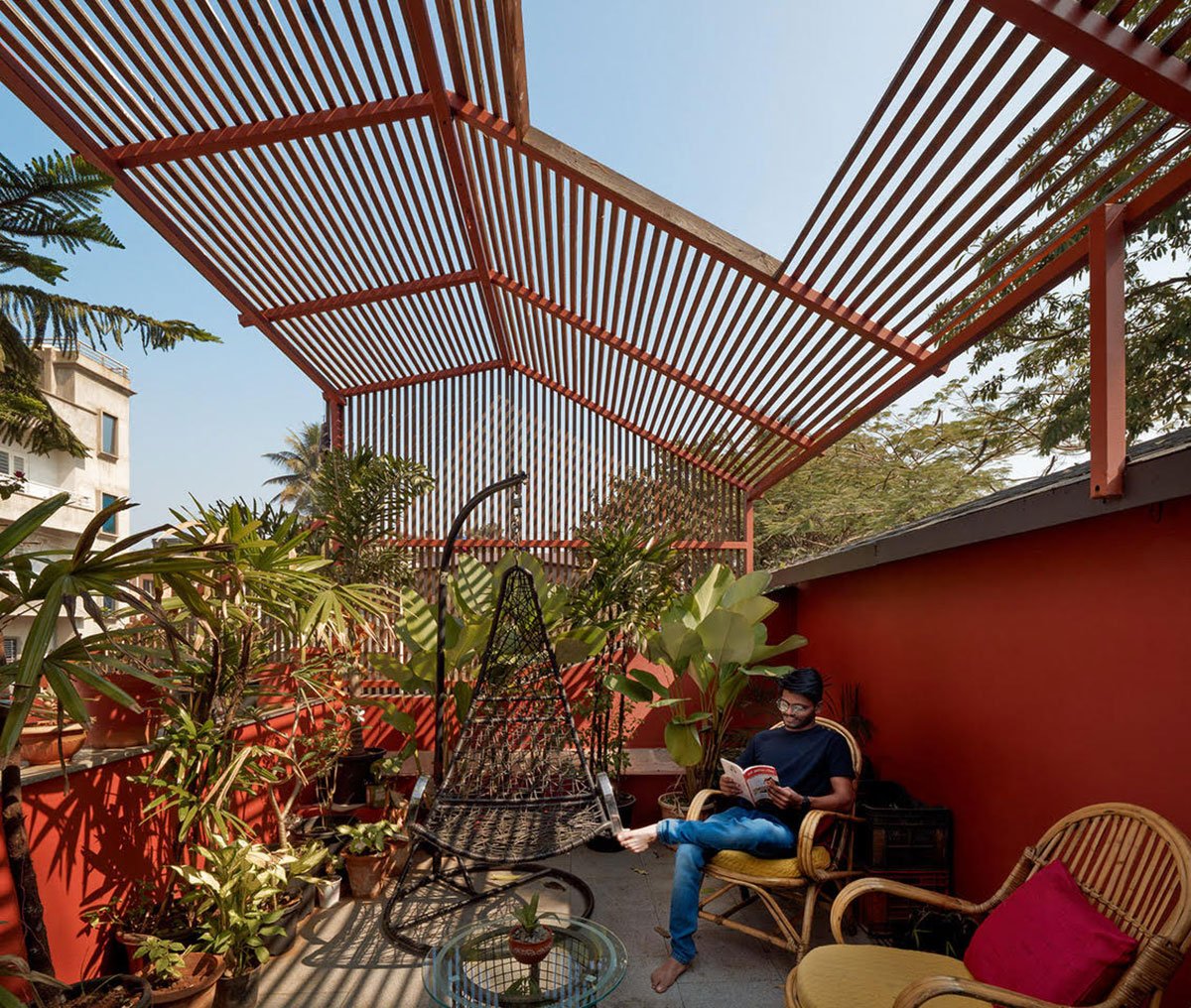 House with Different Roofs | RC Architects