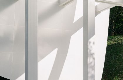 The Levitated Curtain – Xi Hall | Say Architects