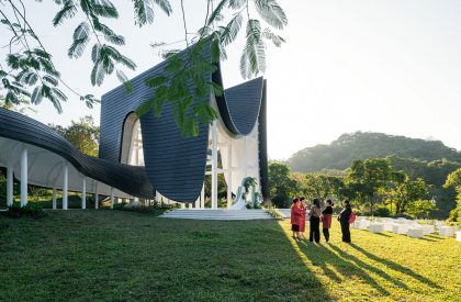 The Levitated Curtain – Xi Hall | Say Architects