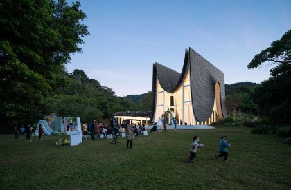 The Levitated Curtain – Xi Hall | Say Architects