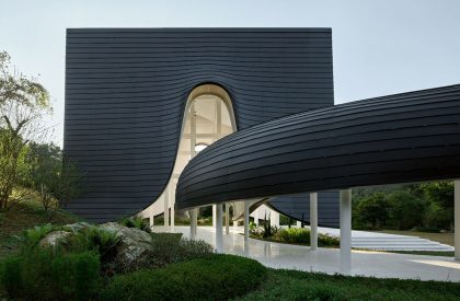 The Levitated Curtain – Xi Hall | Say Architects