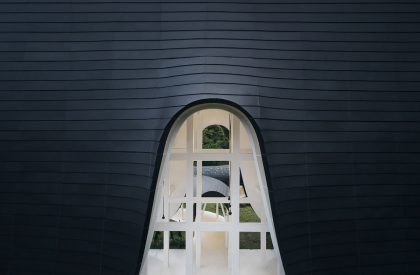 The Levitated Curtain – Xi Hall | Say Architects