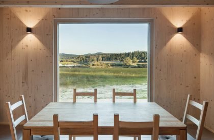 Lipno Lakeside Cabin | Les Archinautes