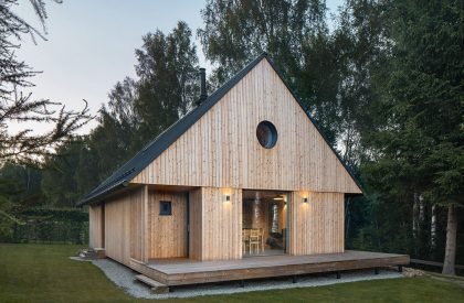 Lipno Lakeside Cabin | Les Archinautes