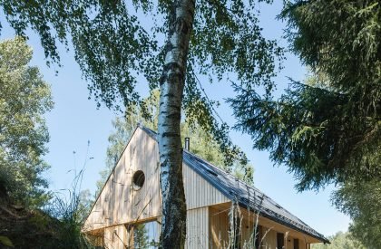 Lipno Lakeside Cabin | Les Archinautes