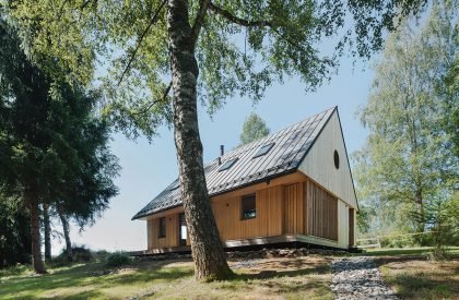 Lipno Lakeside Cabin | Les Archinautes