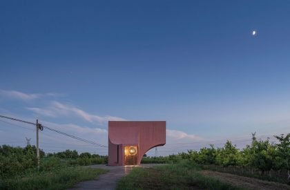 Miniature Series I – Peach Hut | Atelier XI