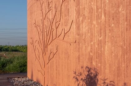 Miniature Series I – Peach Hut | Atelier XI