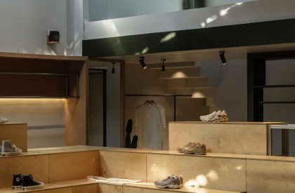 A Lab Under Vintage Roof_ ALUMNI Chengdu Space Design | Fon Studio
