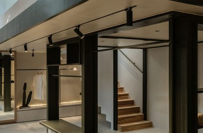 A Lab Under Vintage Roof_ ALUMNI Chengdu Space Design | Fon Studio