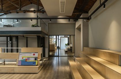 A Lab Under Vintage Roof_ ALUMNI Chengdu Space Design | Fon Studio