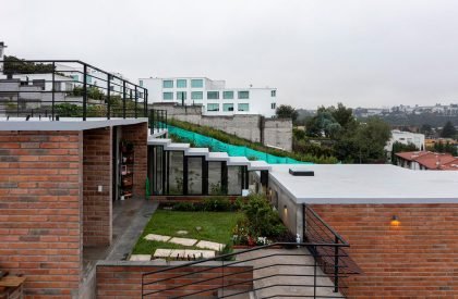 Casa en pendiente | El Sindicato Arquitectura