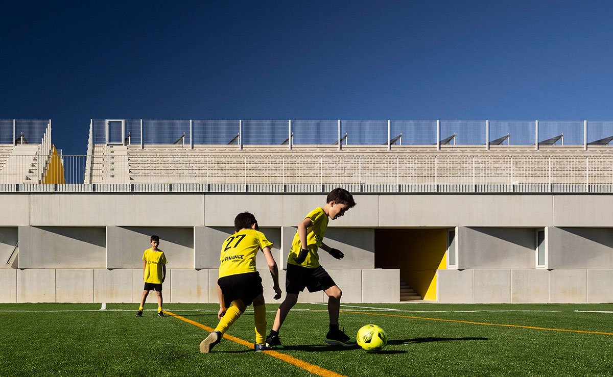 Grandstand Building - Training Complex of the Municipal Stadium in Aveiro | SUMMARY