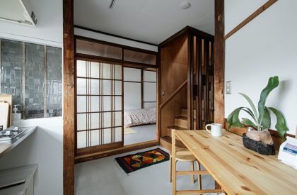 Rokukakubashi House | Roovice