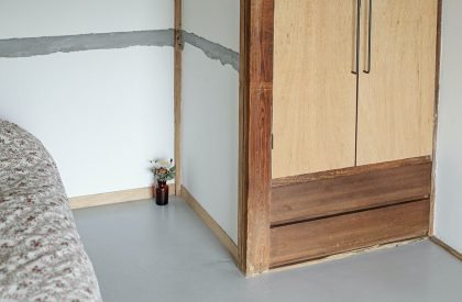 Rokukakubashi House | Roovice