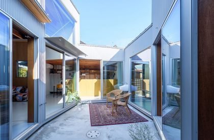Courtyard House with Seven Rooms | Takayuki Kuzushima and Associates