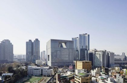 David Alan Chipperfield announced as Pritzker Architecture Laureate 2023