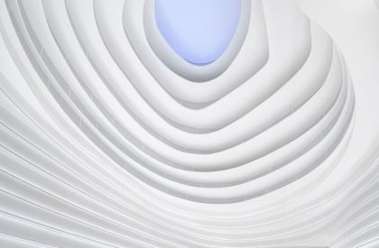 2022 Golong Wormhole | Pines Arch