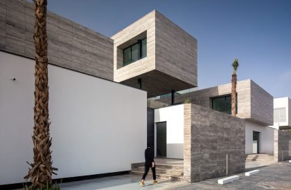 Ternion Villas | Studio Toggle