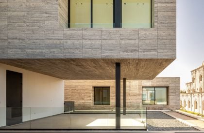 Ternion Villas | Studio Toggle