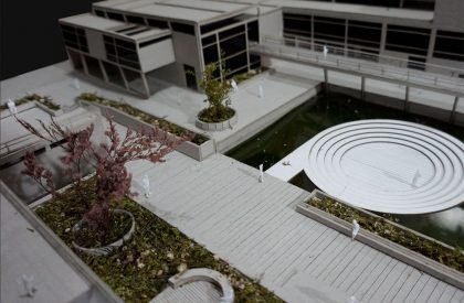 Tres Pozos: Centre of Services