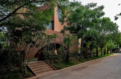 Mirai House of Arches | Sanjay Puri Architects